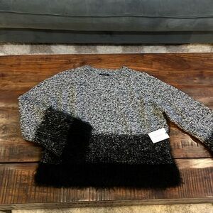 1 state large sweater NWT